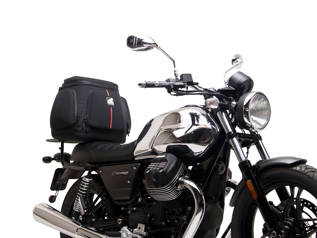 Moto Guzzi 750 V7 III Carbon Dark