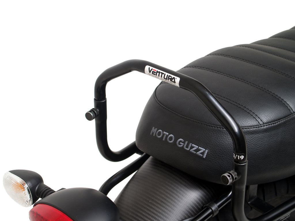 Moto Guzzi 750 V7 III Carbon Dark